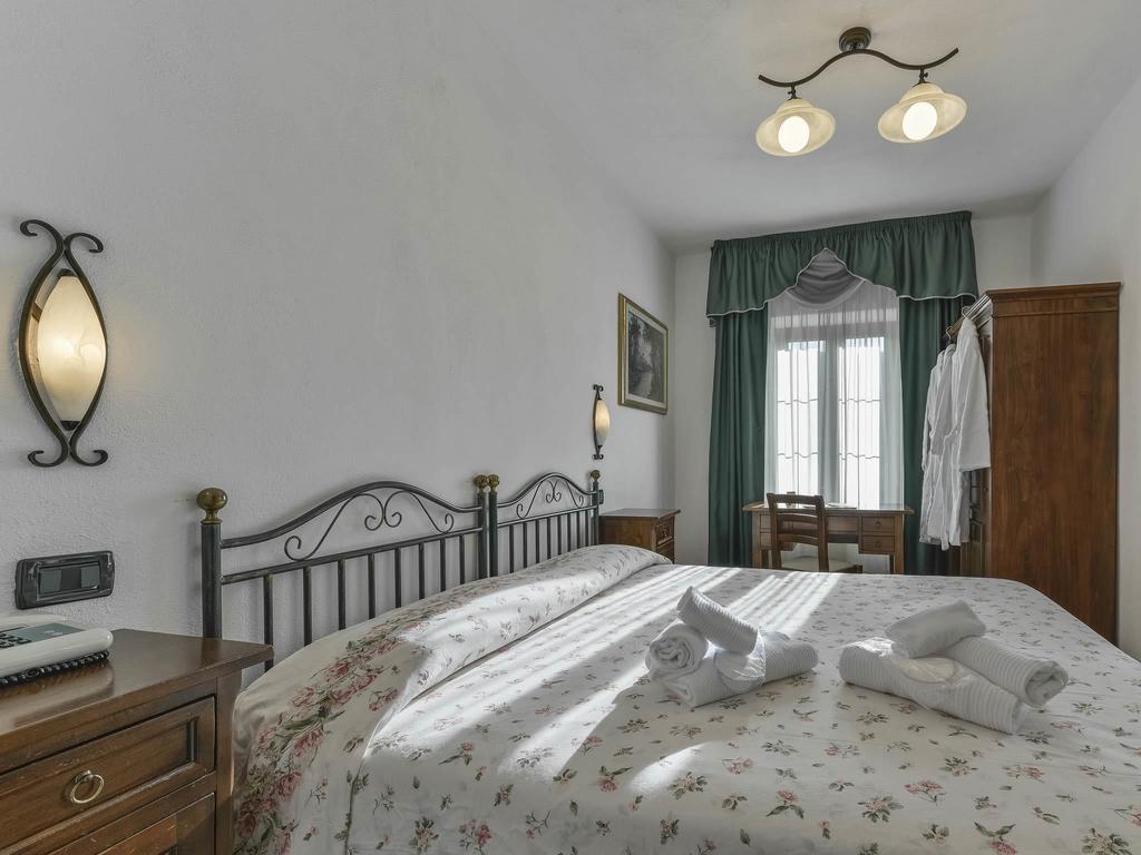 Albergo Le Macinaie - Monte Amiata Castel del Piano  Room photo